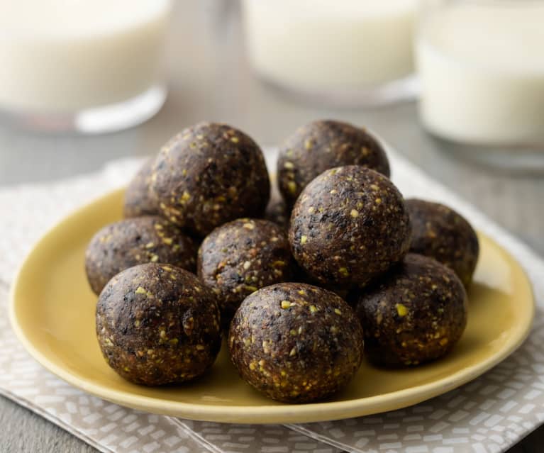 Cherry Pistachio Energy Balls