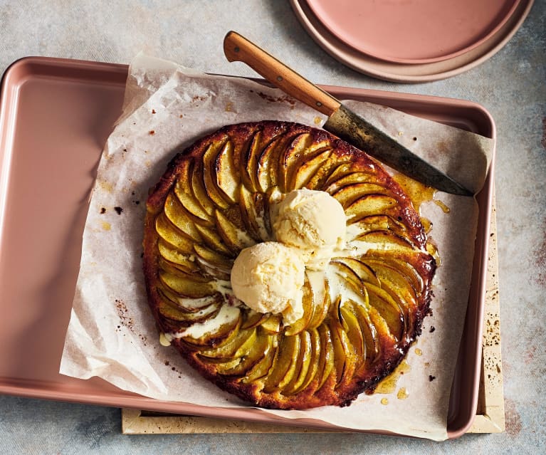 Apple frangipane tart