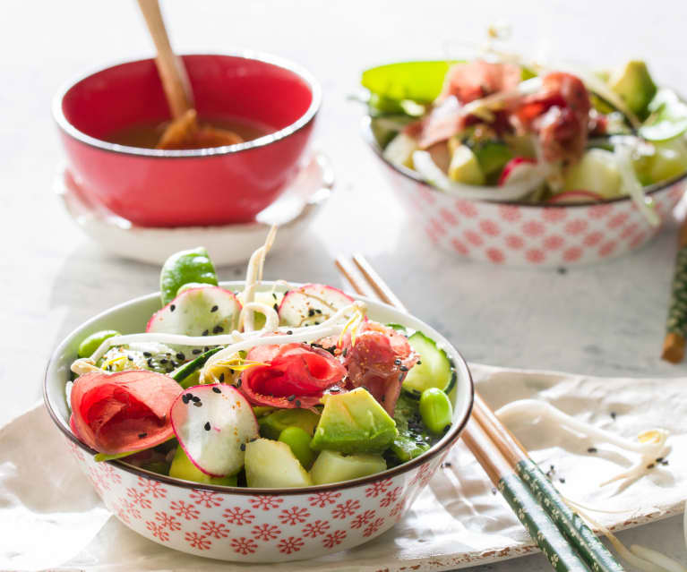 Ensaladilla japonesa con carpaccio de ternera