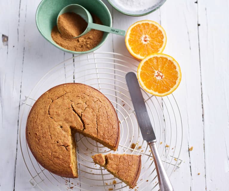 Bolo de laranja com tisana drenante