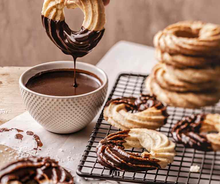 Spritz à la noix de coco et chocolat noir Spritz à la noix de coco et chocolat noir