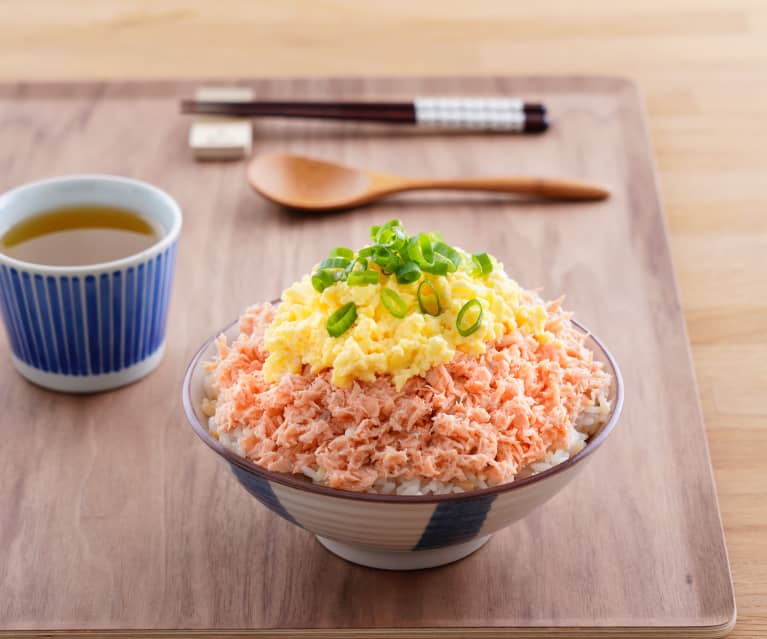 鮭魚蓋飯