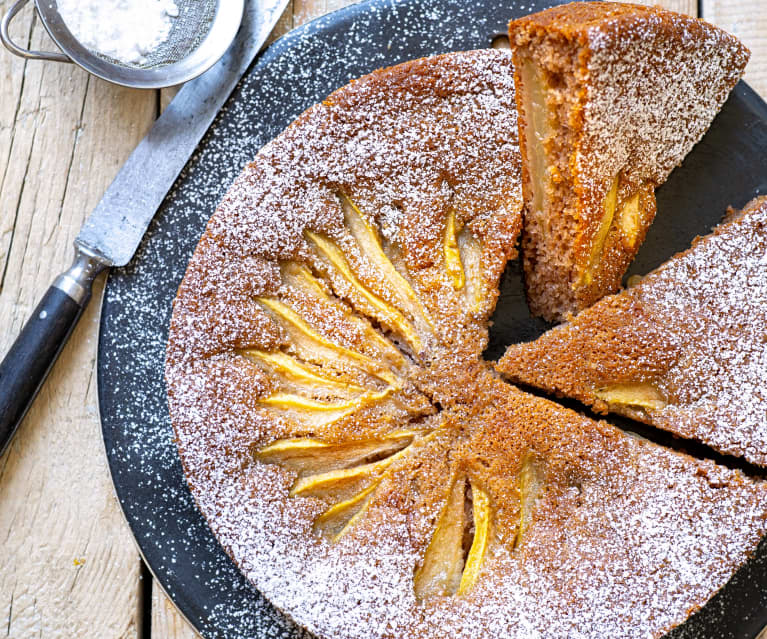 Gâteau à la crème de marrons et poires