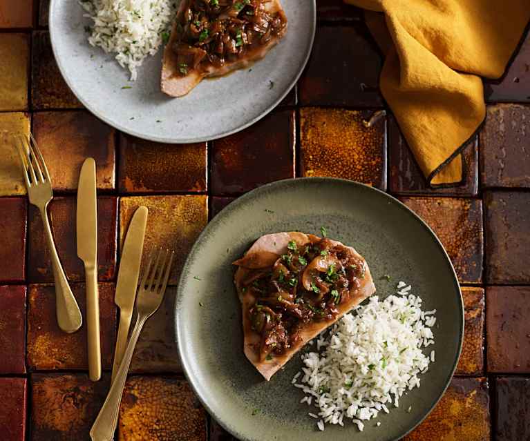 Bifes de atum de cebolada Bifes de atum de cebolada
