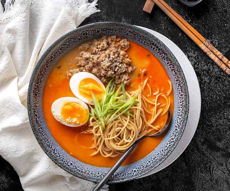 Tingly Korean pork noodle ramyeon Tingly Korean pork noodle ramyeon