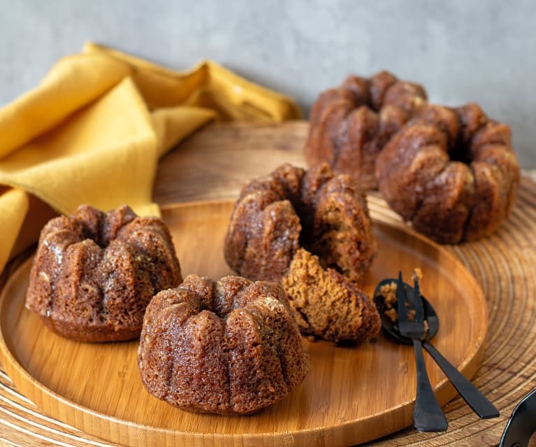 Mini Jamaican style ginger bundts