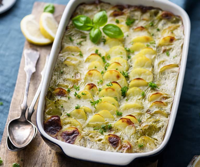 Pie di pesce con besciamella verde e patate