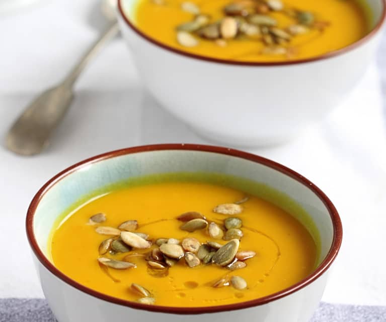 Sopa de calabaza y cúrcuma