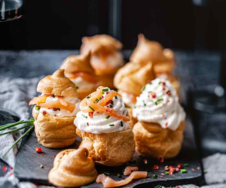 Petits choux au saumon fumé Petits choux au saumon fumé