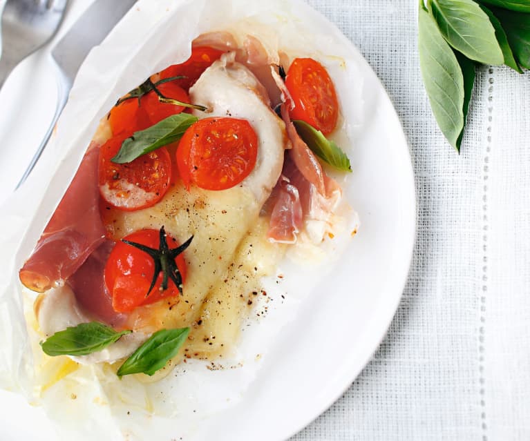 Papillotes de poulet, tomate et mozarella