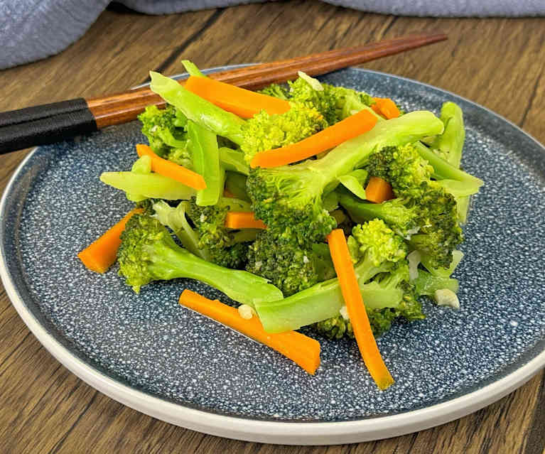 Stir fried broccoli and carrots