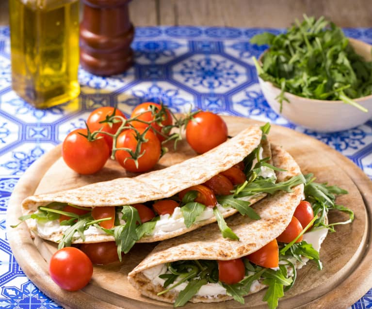 Piadina integrale farcita - Cookidoo™– the official Thermomix® recipe  platform