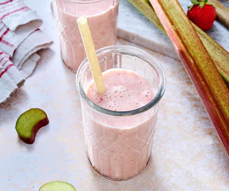 Rhabarber-Erdbeer-Smoothie