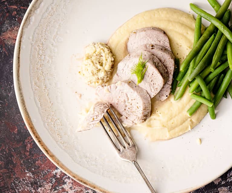 Filet de porc sauce au fenouil, haricots verts et purée de panais