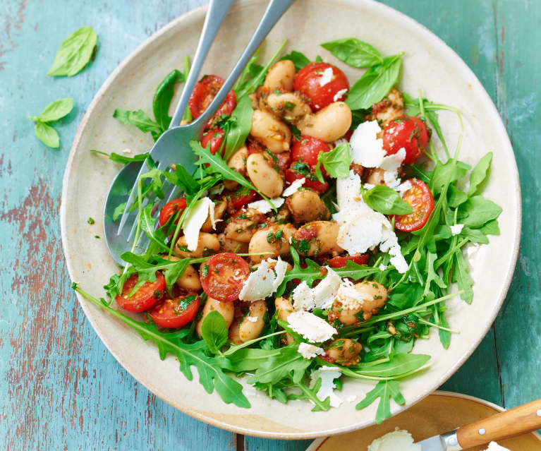 Salade de haricots blancs, pesto de tomates confites