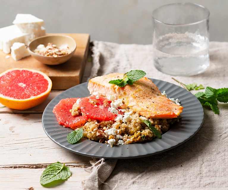 Saumon au quinoa et au pamplemousse Saumon au quinoa et au pamplemousse