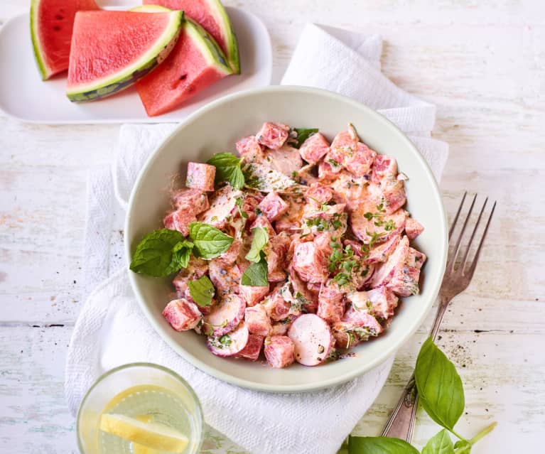 Wassermelonensalat mit Ziegenfrischkäse