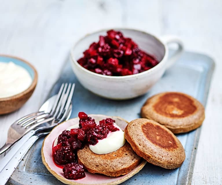 Cinnamon crumpets with autumn fruit (Diabetes)