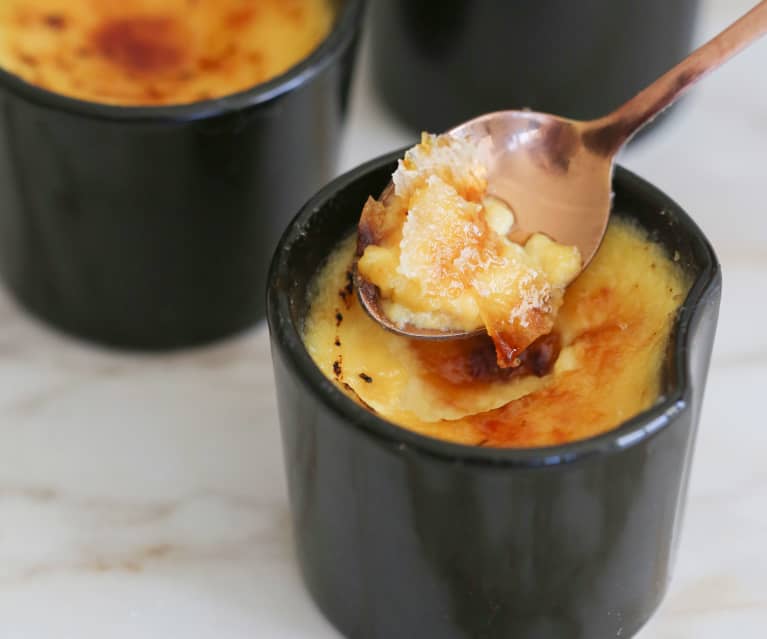 Steamed Crème Brûlée (Metric) (TM6)