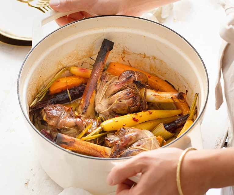 Souris d'agneau à l'orange, carottes confites à la harissa