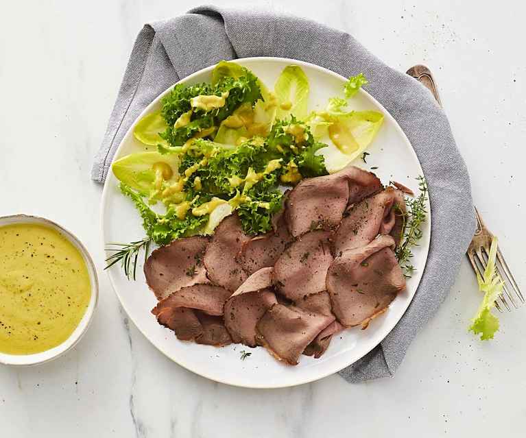 Carpaccio di roastbeef, insalata riccia e bietole