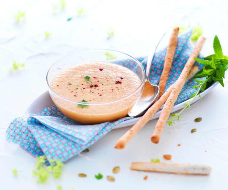 Gaspacho melon, concombre, menthe, thé et gingembre