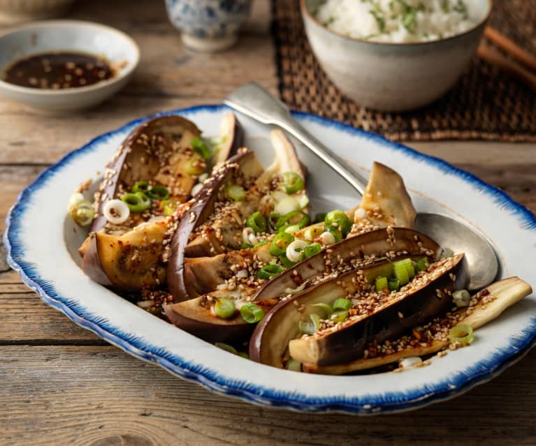 Gaji Namul (Steamed Aubergine Side Dish)