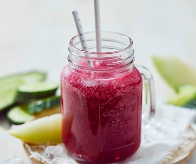 Melonen-Gurken-Smoothie mit Roter Bete