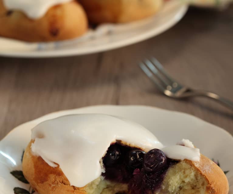 Blueberry Breakfast Buns