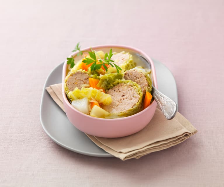 Soupe au chou et aux petits farcis