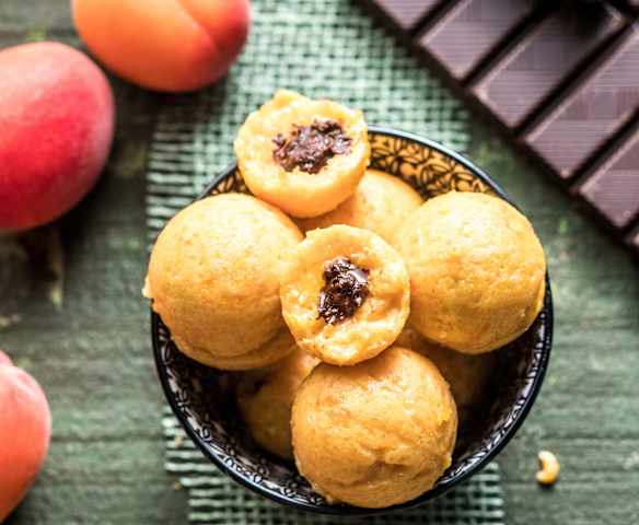 Boules abricot et chocolat Boules abricot et chocolat