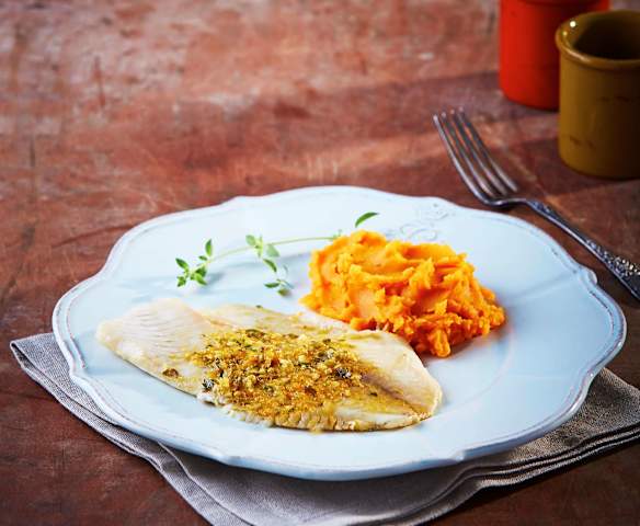 Pescado empapelado con puré de calabaza