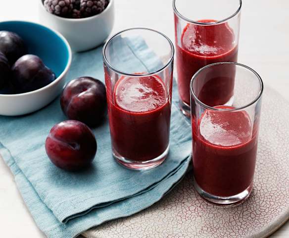 Smoothie di prugne e more Smoothie di prugne e more