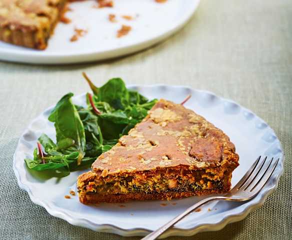 Pay de espinaca con base de nuez