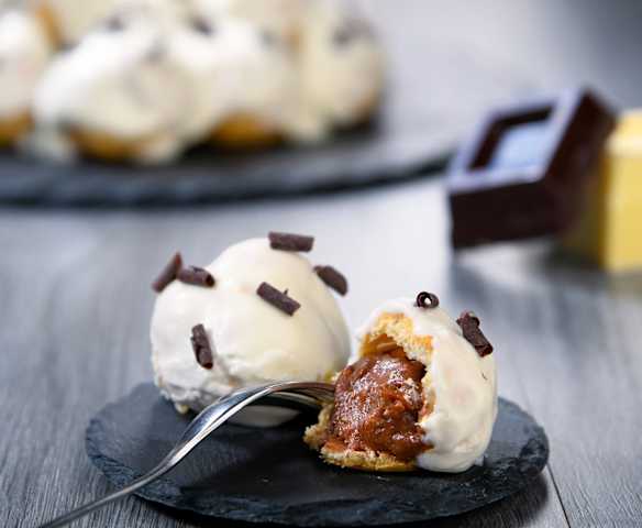 Profiterole bianco
