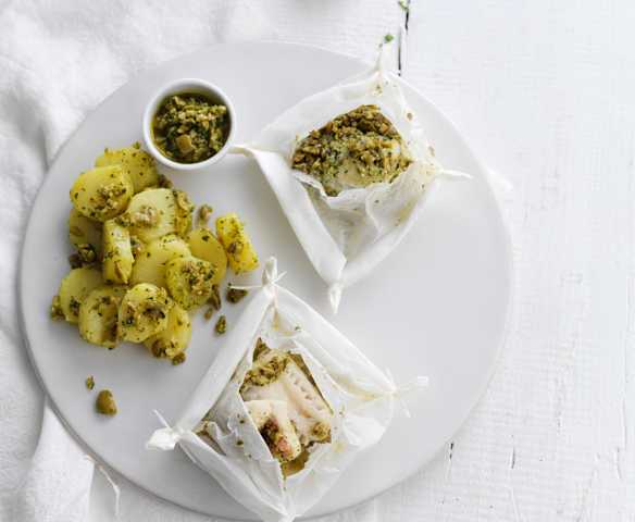 Lombos de red fish com azeite, alho e coentros