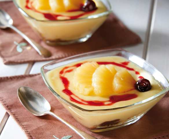 Coppe di colomba all'ananas