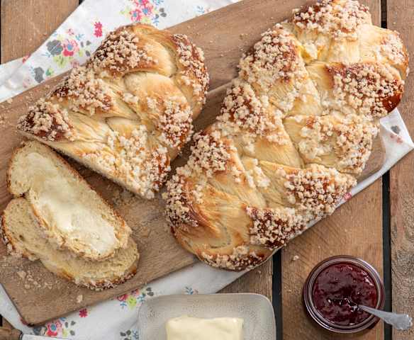 Brioche con crumble (Challahs) Brioche con crumble (Challahs)
