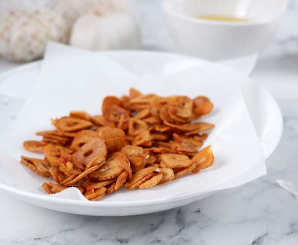 Crispy Garlic Slices and Garlic Oil