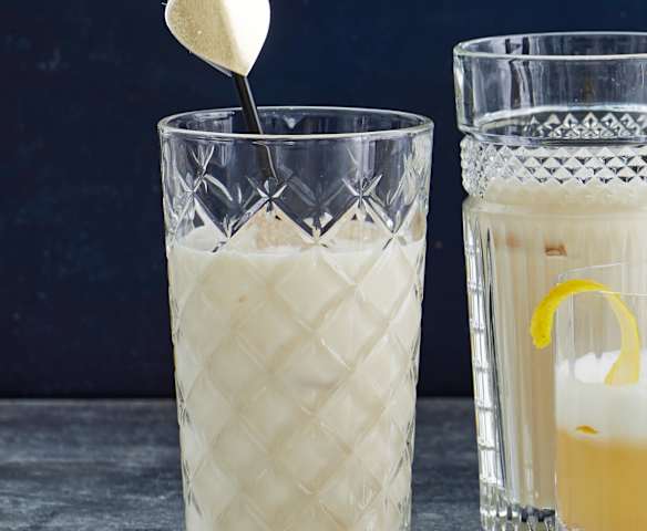 Cremiger Kokos-Eistee