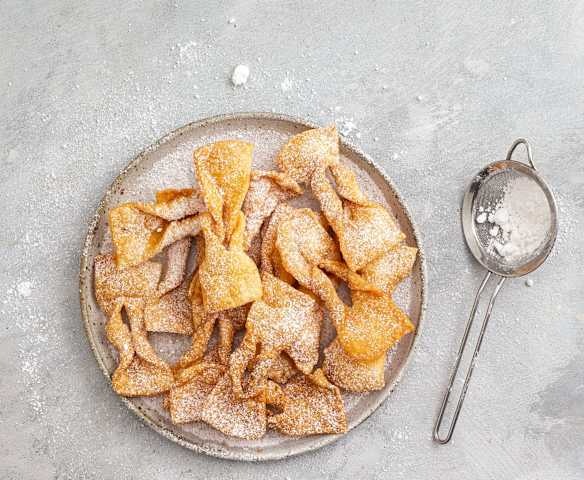 Faworki (crostoli) Faworki (crostoli)