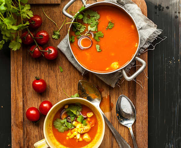 Mexická rajčatová polévka s kuřetem