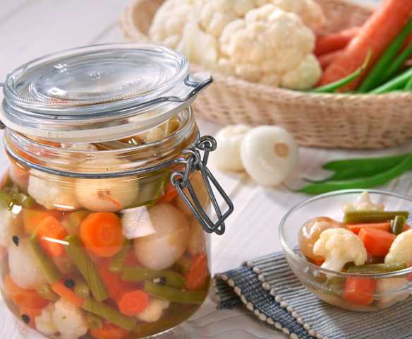 Giardiniera sott'aceto