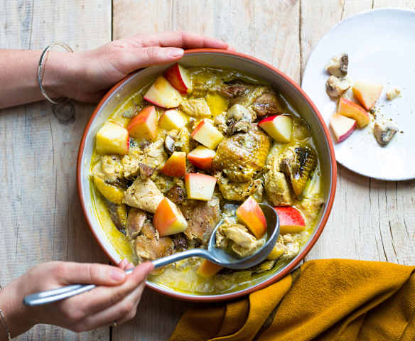 Pintade à la moutarde et aux pommes