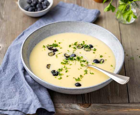 Karfiolsuppe mit Polenta
