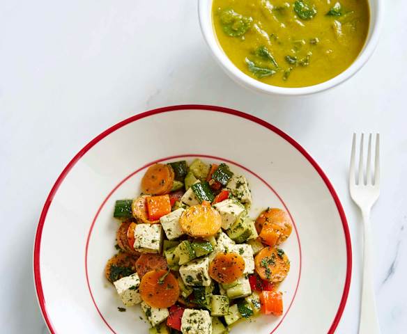 Sopa e tofu com legumes