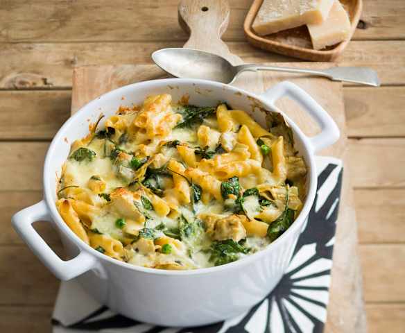 Spinach and artichoke penne