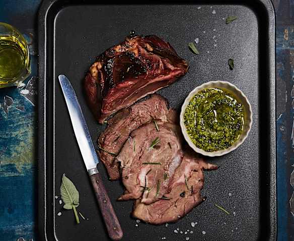 Cappello del prete Sottovuoto con salsa verde