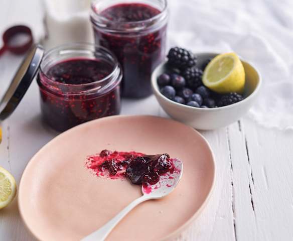 Dżem z owoców jagodowych