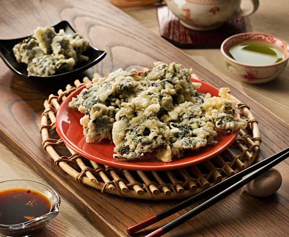 Algas wakame en tempura - Japón